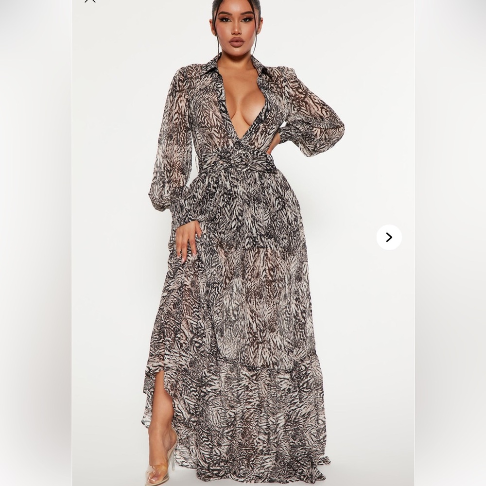 Fashion Nova Black and White Maxi Long Sleeve Wrap Dress